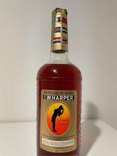 IW Harper Bottled in Bond 1962-1967 100pf 1 Quart - Image 2