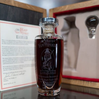 Pappy Van Winkle 25 Years Old Decanter, Old Rip Van Winkle 25 Year