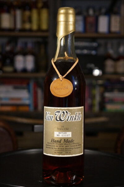 1990 Van Winkle Family Reserve 16 Year 90 Proof 750ml - Image 3