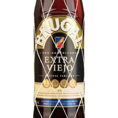 Brugal Extra Viejo Rum - Image 3